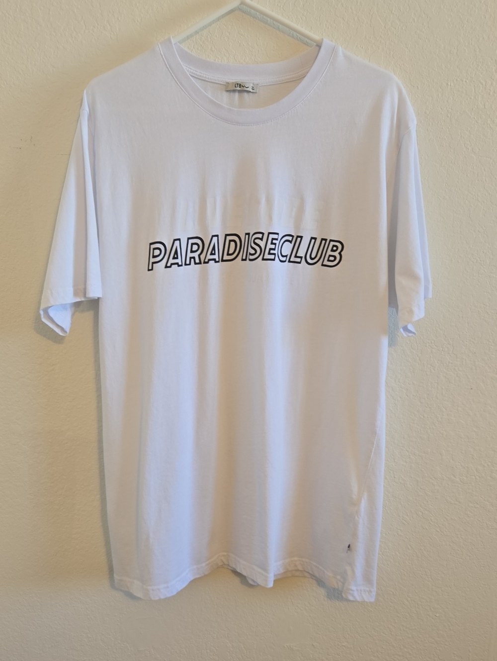 Paradise Club 'Live To Be' Graphic Tee - White - XL